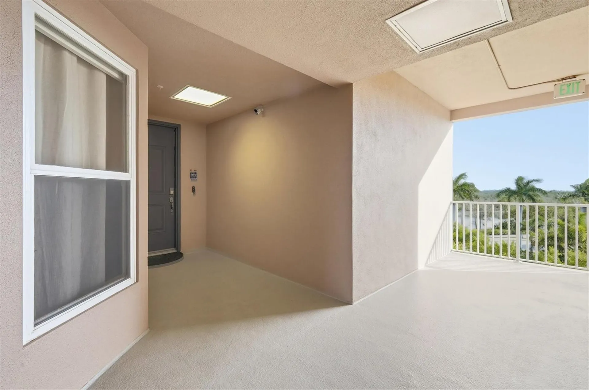 395 Aruba Circle Bradenton FL 34209