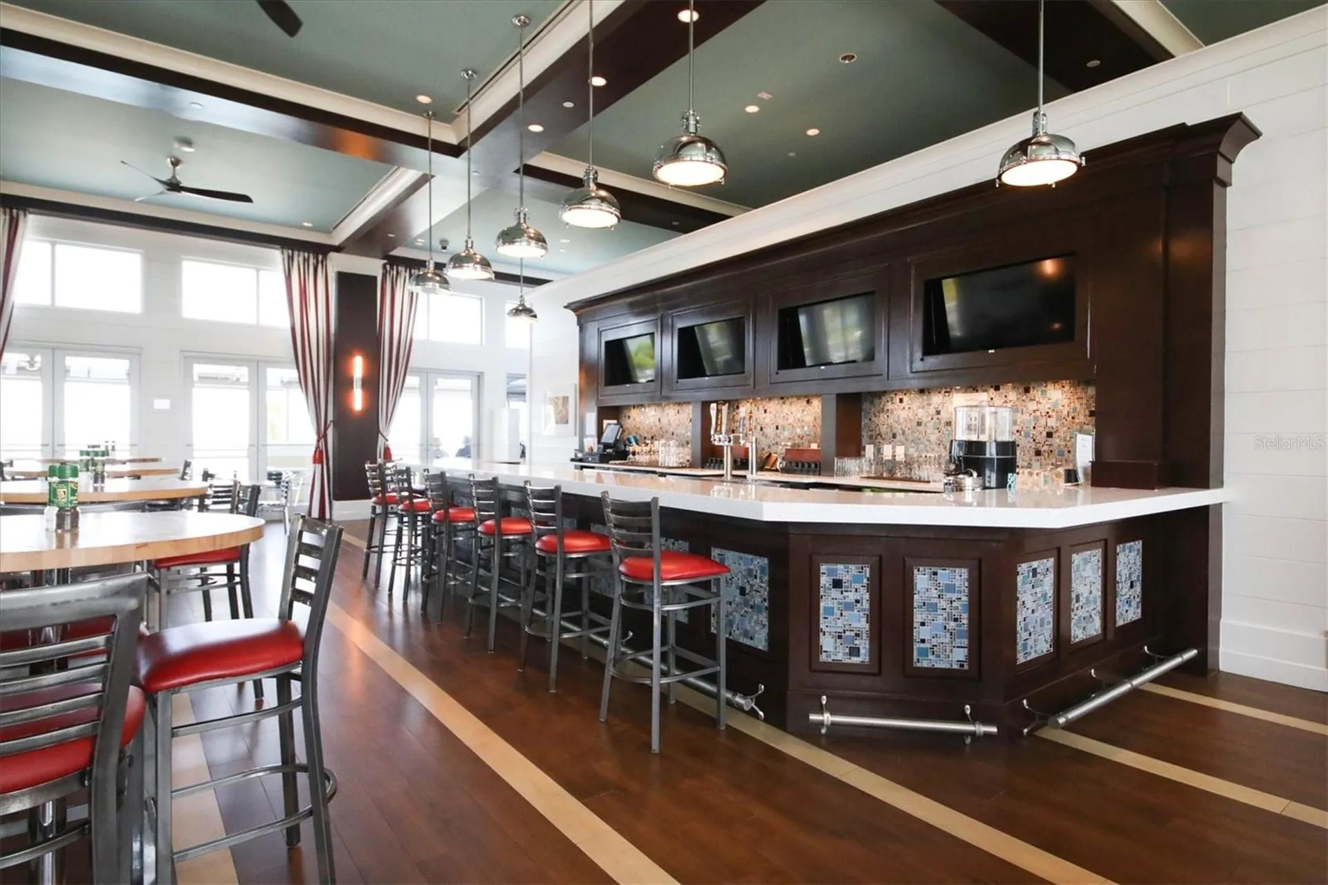395 Aruba Circle Bradenton FL 34209