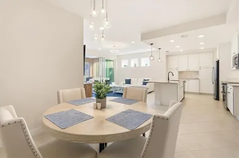 395 Aruba Circle Bradenton FL 34209