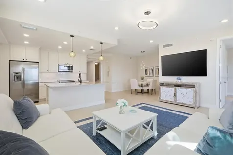 395 Aruba Circle Bradenton FL 34209