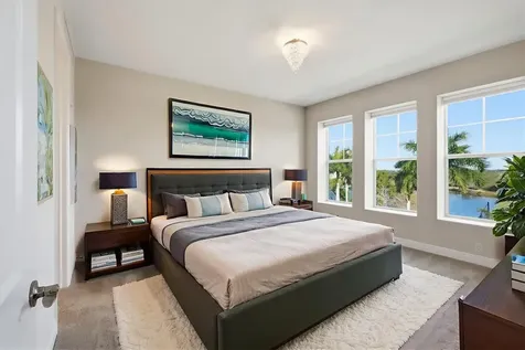 395 Aruba Circle Bradenton FL 34209