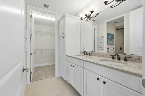 395 Aruba Circle Bradenton FL 34209