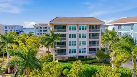 395 Aruba Circle Bradenton FL 34209