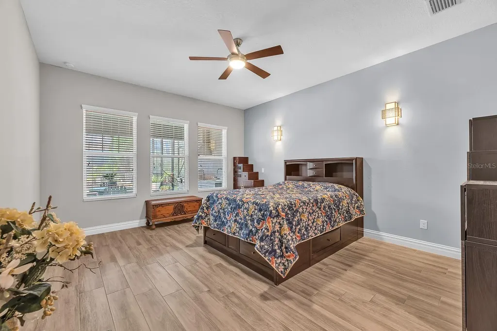 5303 Osprey Ridge Drive Lithia FL 33547