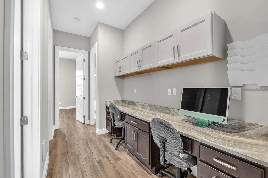 5303 Osprey Ridge Drive Lithia FL 33547
