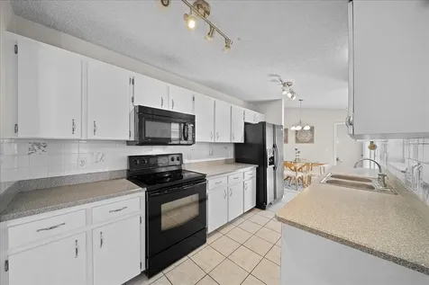 8594 SW 61st Court Ocala FL 34476