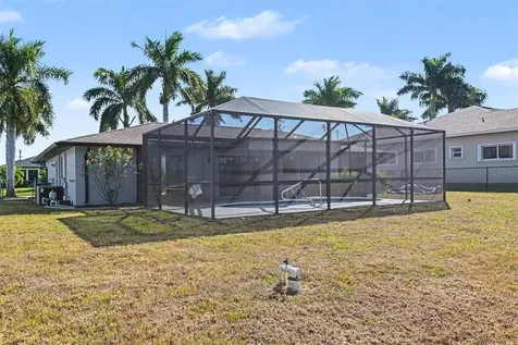 1912 SW 8th Court Cape Coral FL 33991