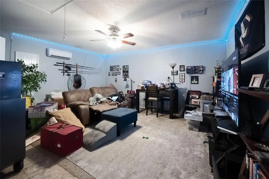 463 Emerald Cove Loop Lakeland FL 33813