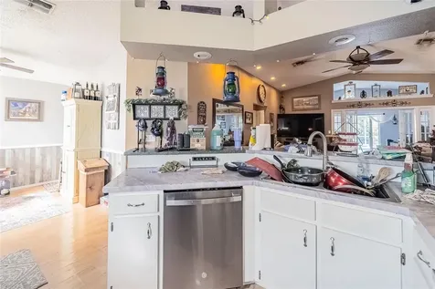 463 Emerald Cove Loop Lakeland FL 33813