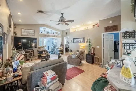 463 Emerald Cove Loop Lakeland FL 33813