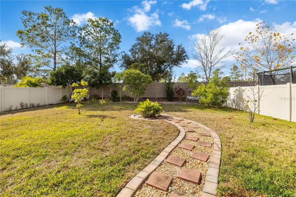 1565 Feather Grass Loop Lutz FL 33558