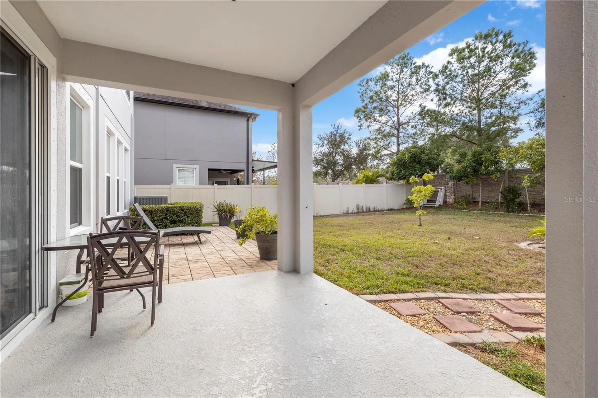 1565 Feather Grass Loop Lutz FL 33558