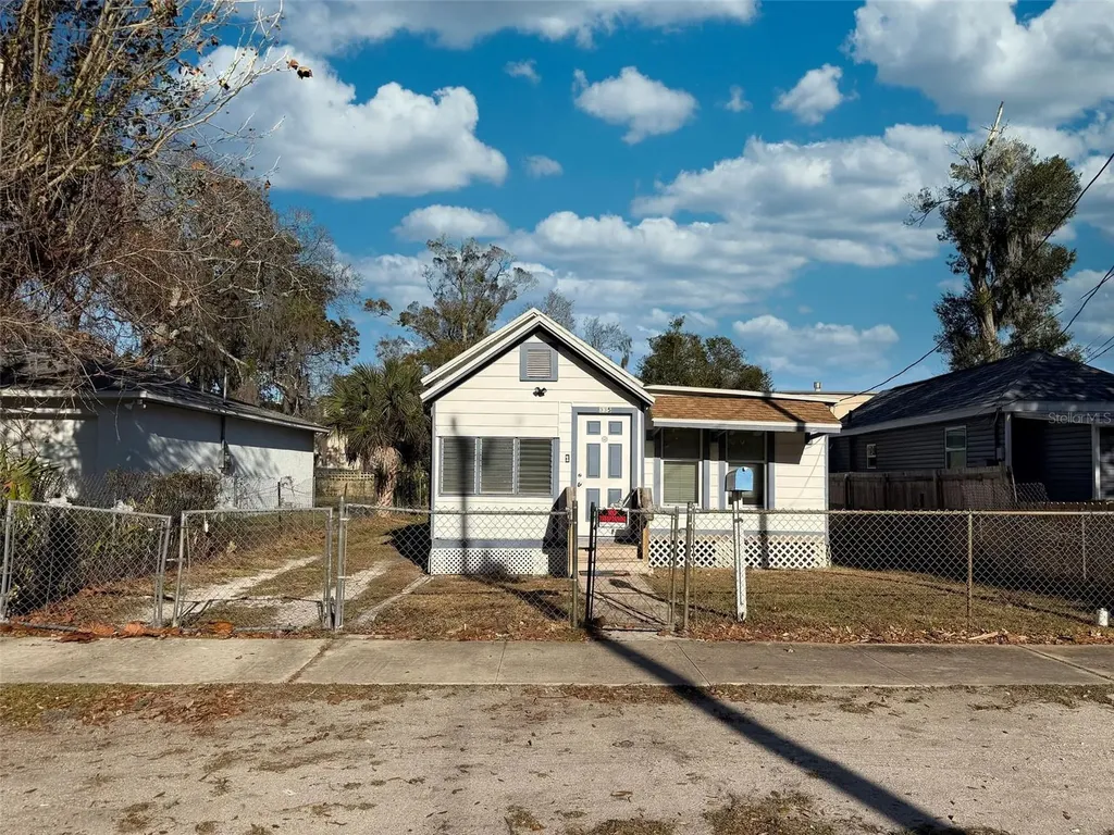 335 Maple Street Daytona Beach FL 32114