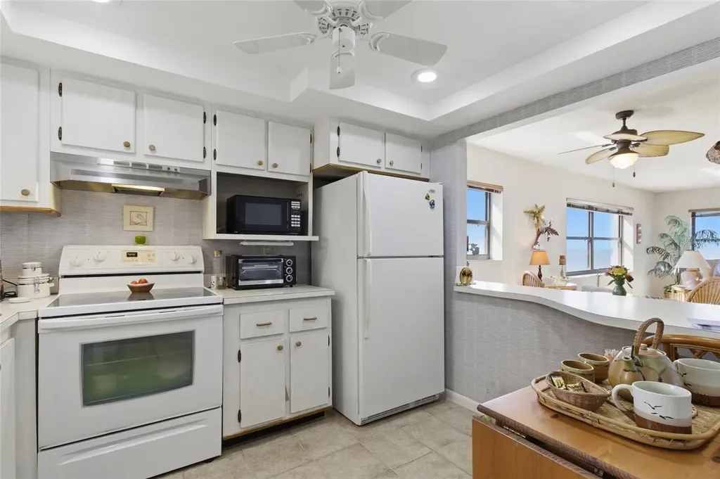 1270 Gulf Boulevard Clearwater Beach FL 33767