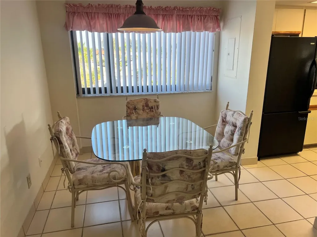 1001 Point Of Rocks Road Sarasota FL 34242