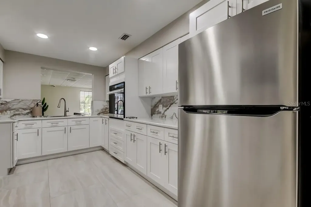 2333 Feather Sound Drive Clearwater FL 33762