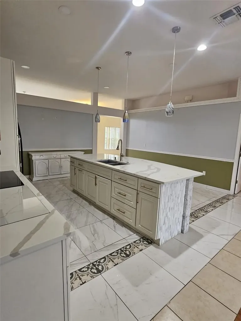 807 Massy Court Kissimmee FL 34759