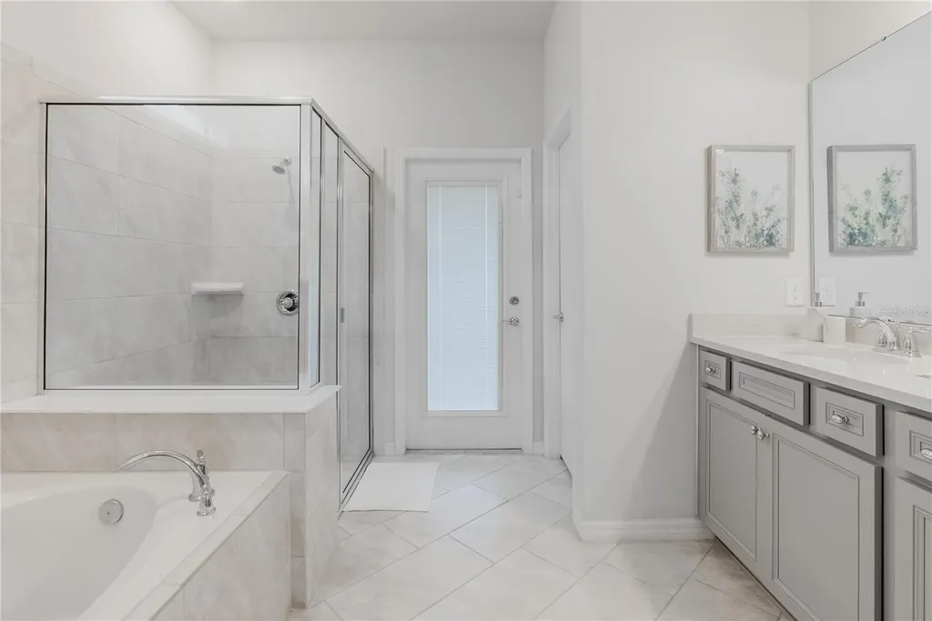 2126 Lelani Circle Davenport FL 33897