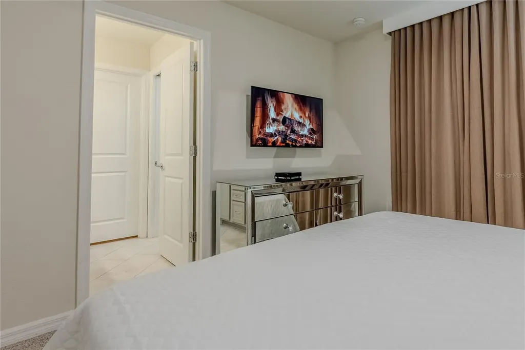 2126 Lelani Circle Davenport FL 33897