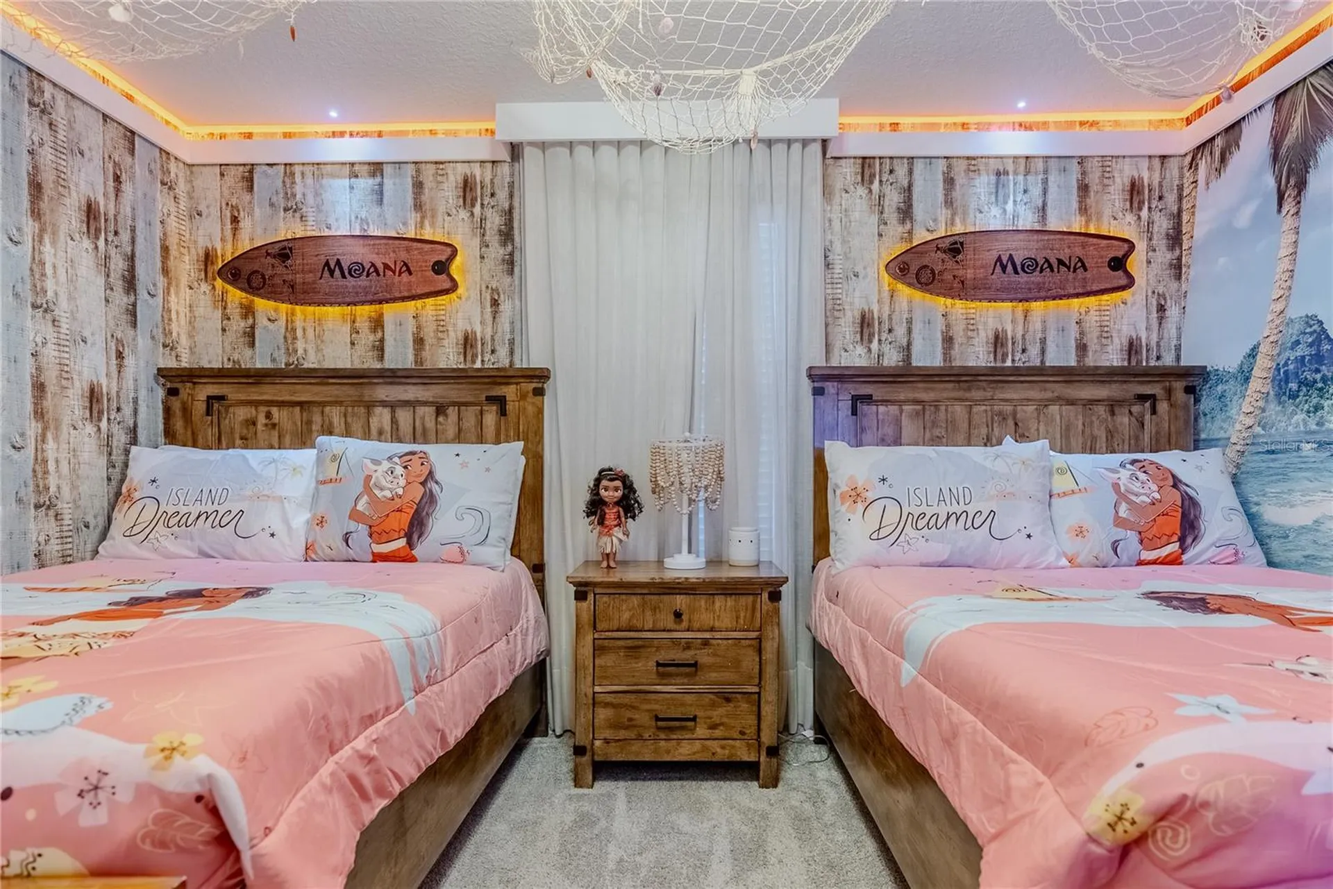 2126 Lelani Circle Davenport FL 33897