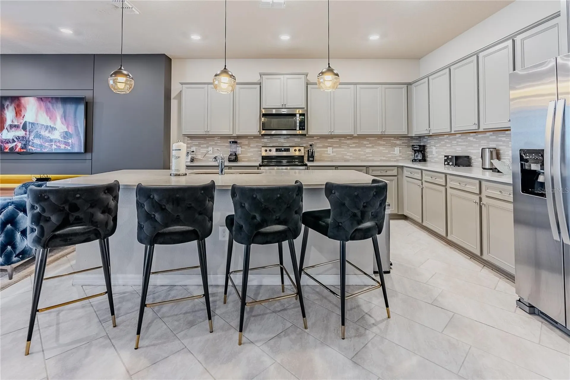 2126 Lelani Circle Davenport FL 33897