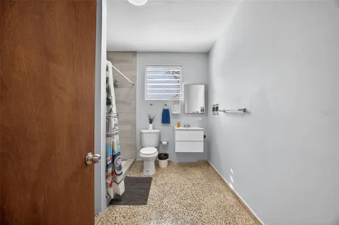 681 Pr-681 Islote Ward, Km 7.1 Arecibo PR 00613