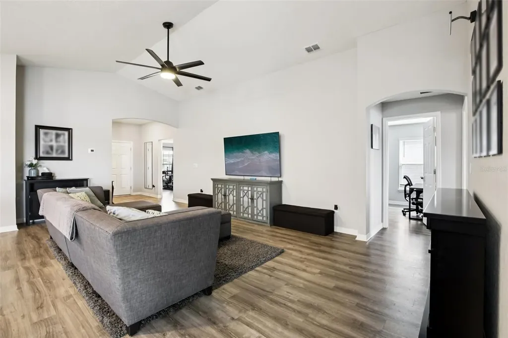 12373 Marshland Street Riverview FL 33579