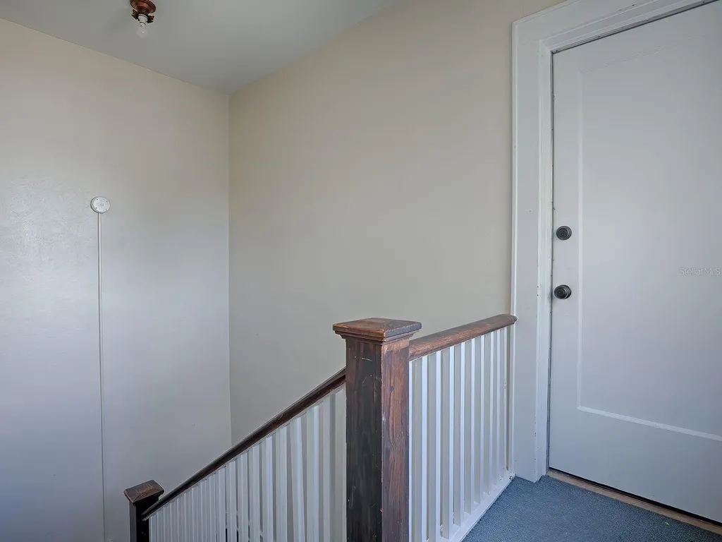 426 E Citrus Avenue Eustis FL 32726