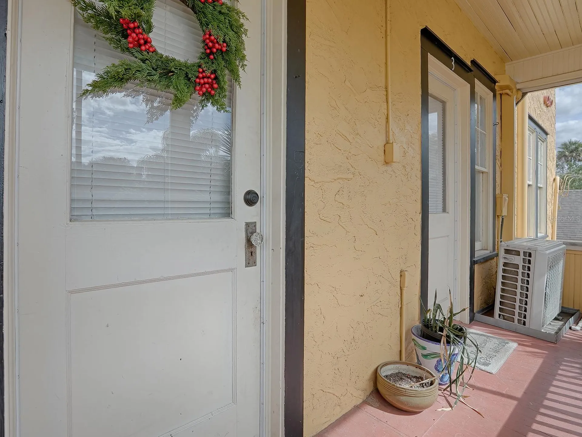 426 E Citrus Avenue Eustis FL 32726