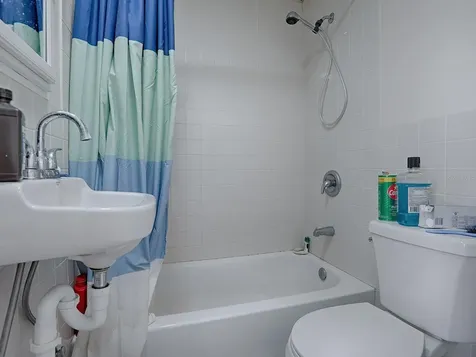 426 E Citrus Avenue Eustis FL 32726