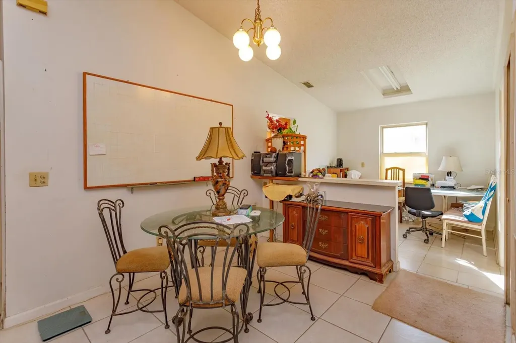 566 Wechsler Circle Orlando FL 32824