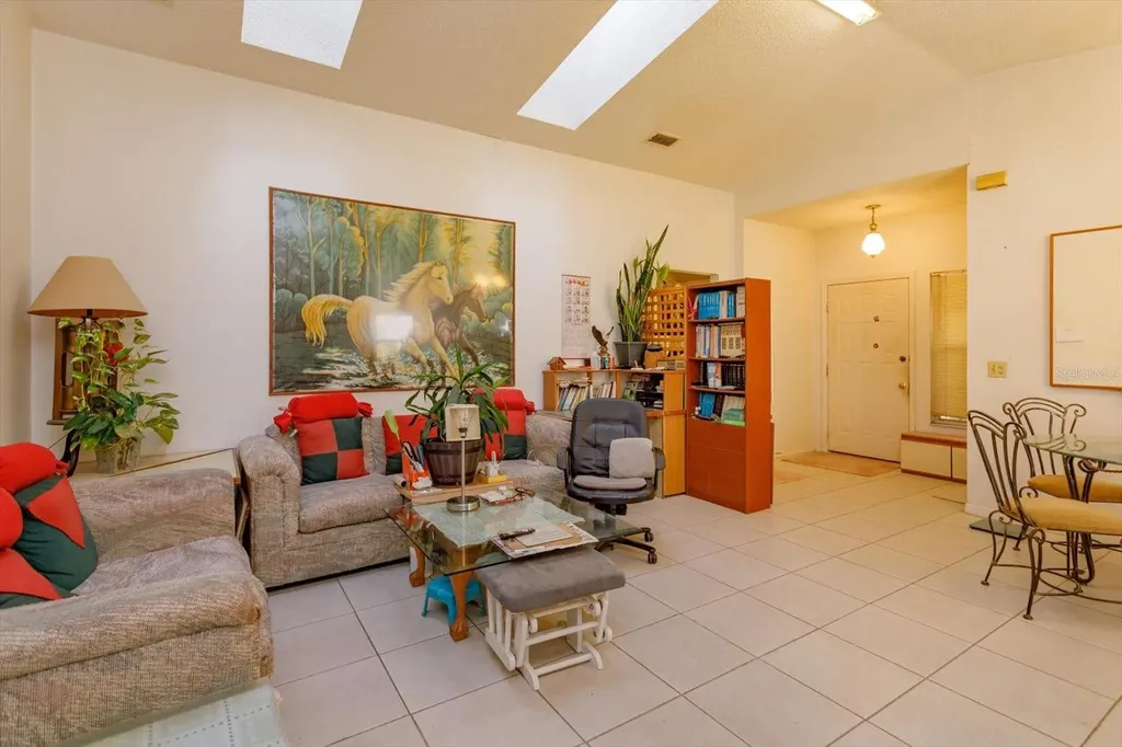 566 Wechsler Circle Orlando FL 32824