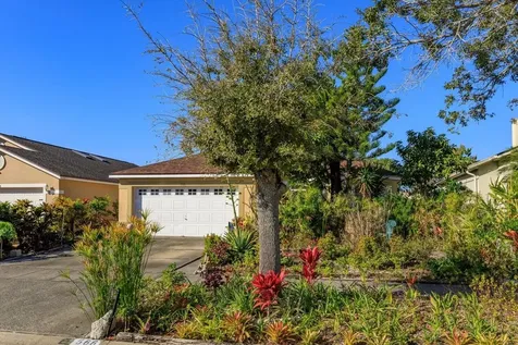 566 Wechsler Circle Orlando FL 32824