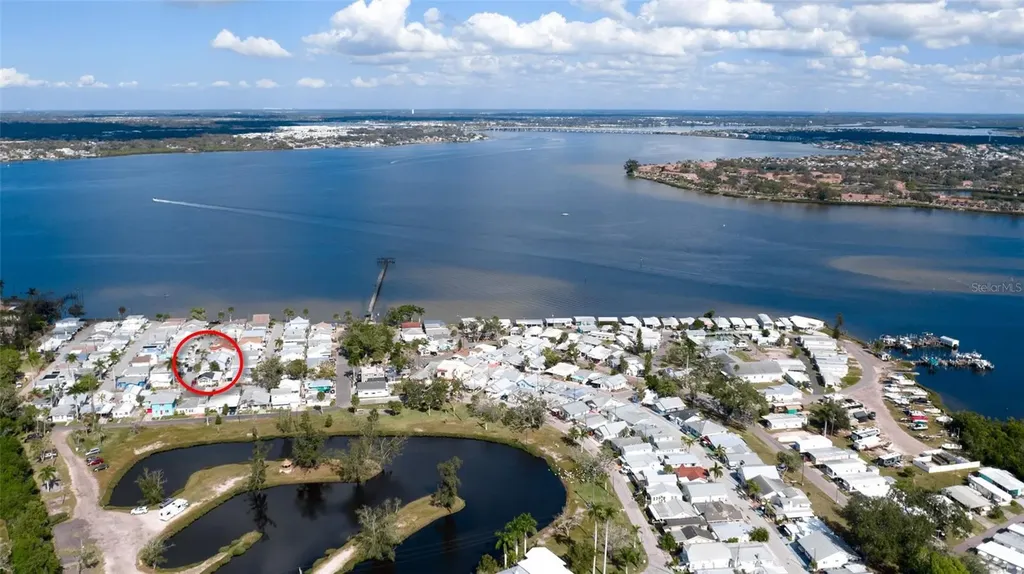 3 Columbia Street Bradenton FL 34208