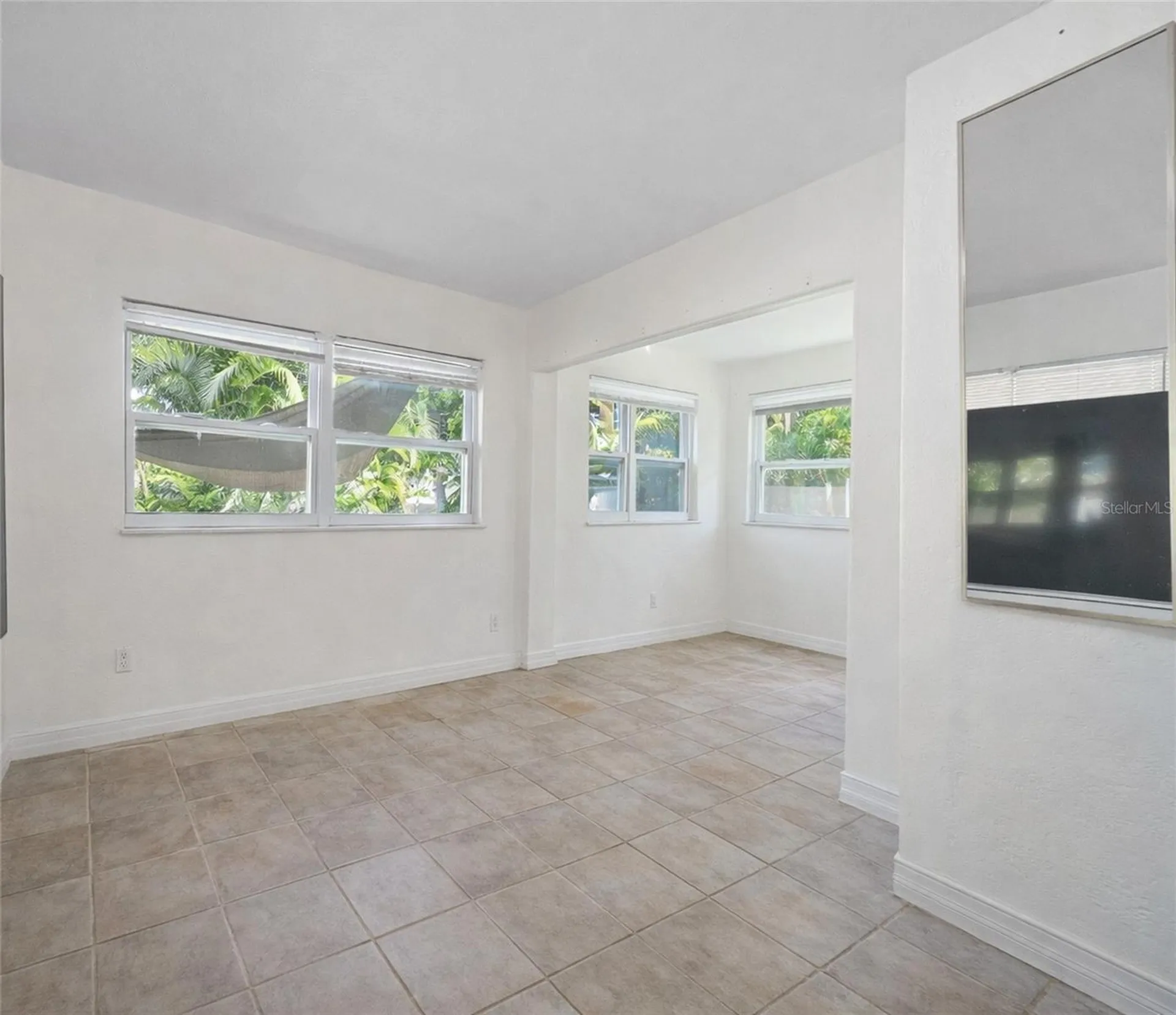 11155 2nd Street E Treasure Island FL 33706