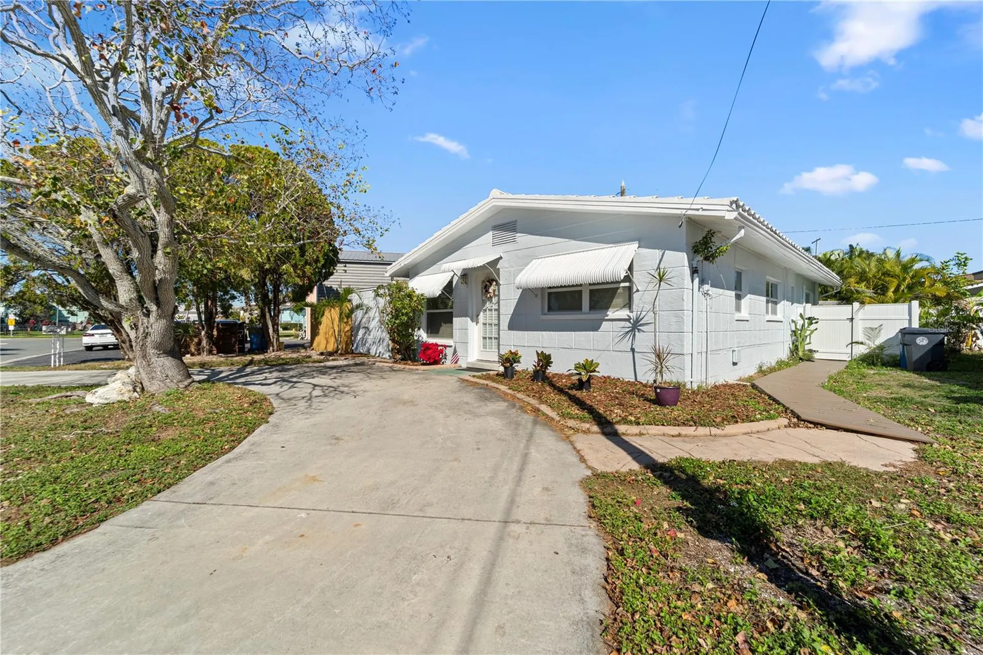11155 2nd Street E Treasure Island FL 33706