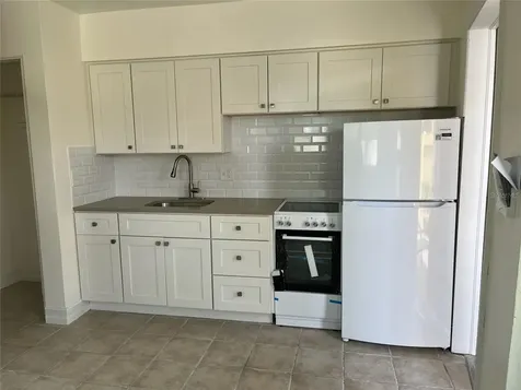 11155 2nd Street E Treasure Island FL 33706