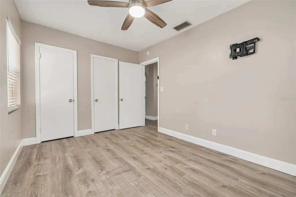 5655 1st Avenue N St Petersburg FL 33710