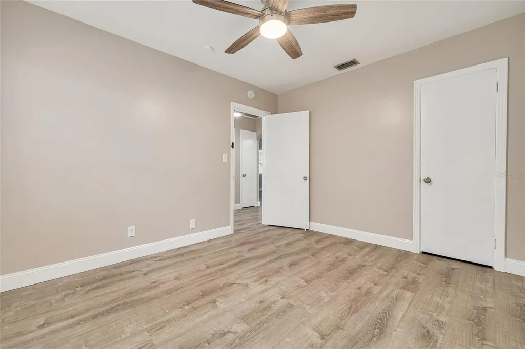 5655 1st Avenue N St Petersburg FL 33710