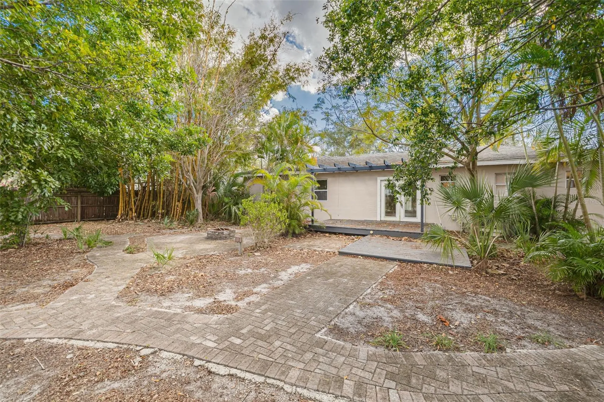 5655 1st Avenue N St Petersburg FL 33710