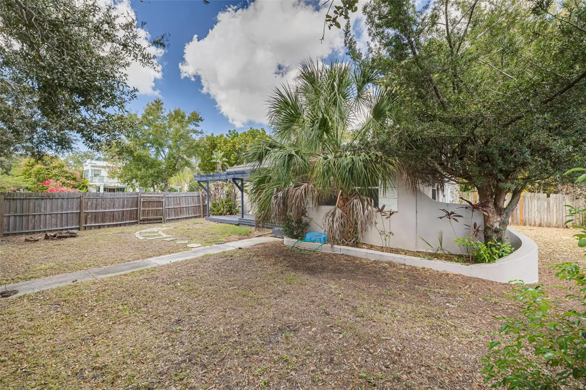 5655 1st Avenue N St Petersburg FL 33710