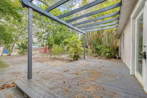 5655 1st Avenue N St Petersburg FL 33710
