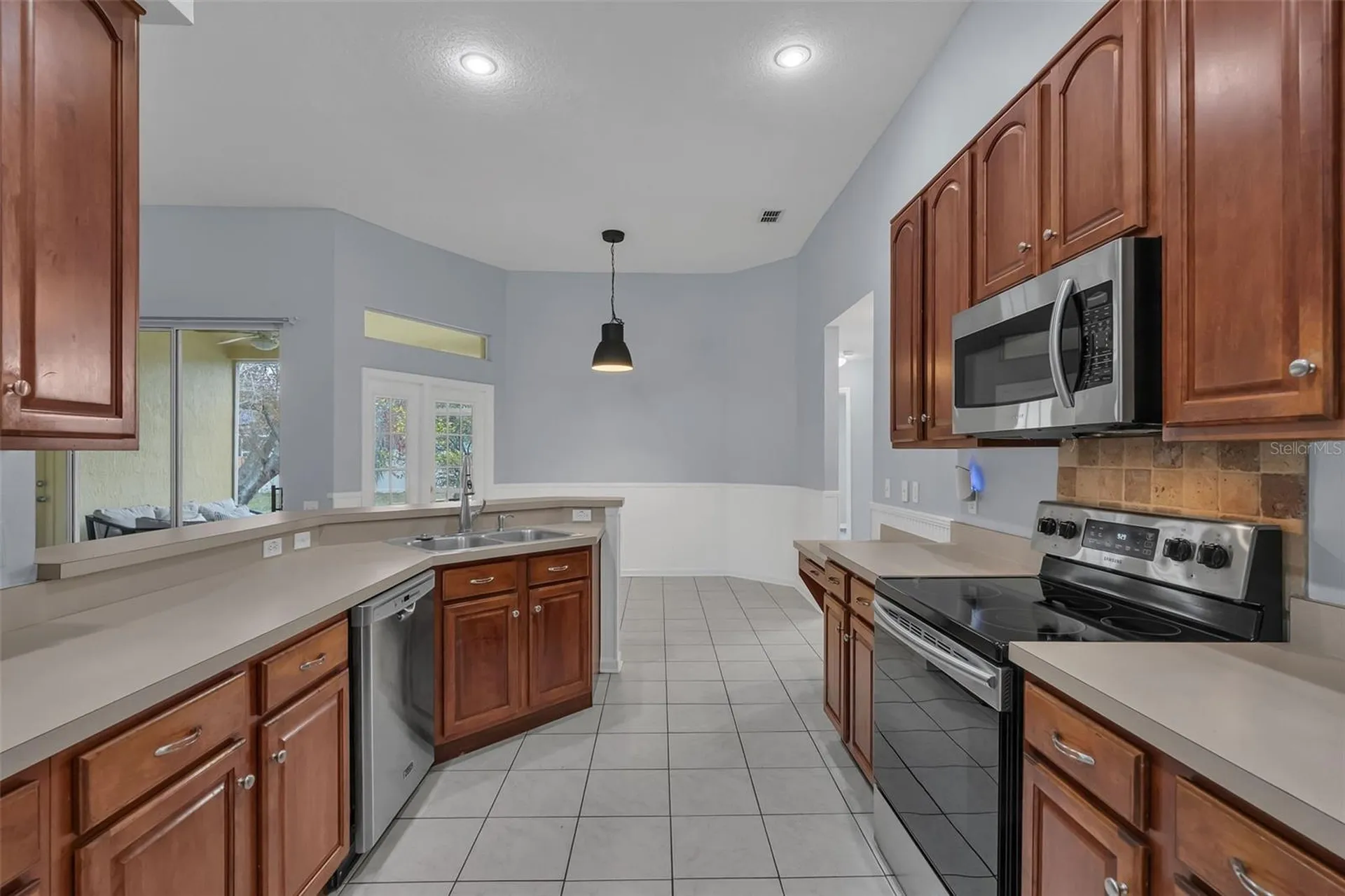 3249 Falcon Point Drive Kissimmee FL 34741
