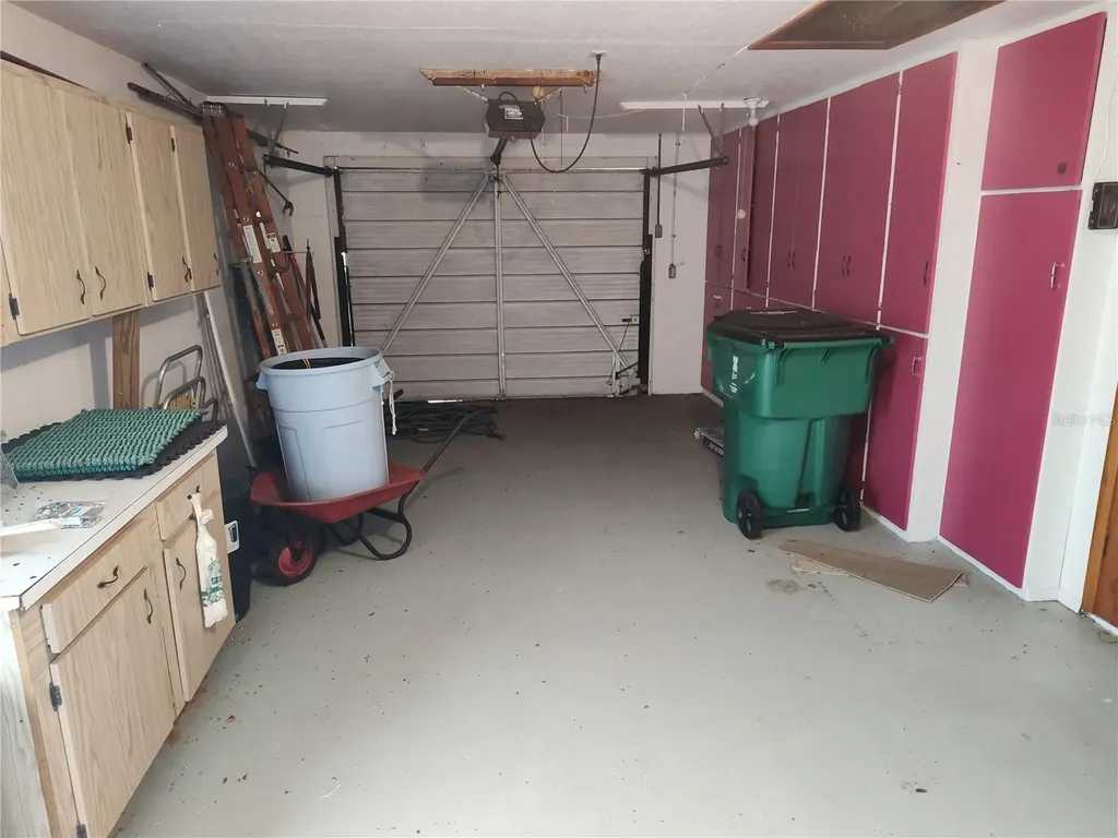 38247 3rd Avenue Zephyrhills FL 33542