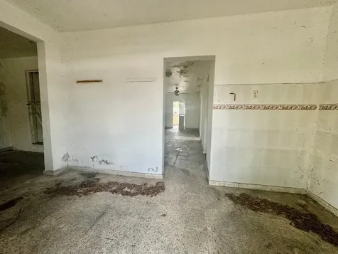 51 Avenida Troche Caguas PR 00725