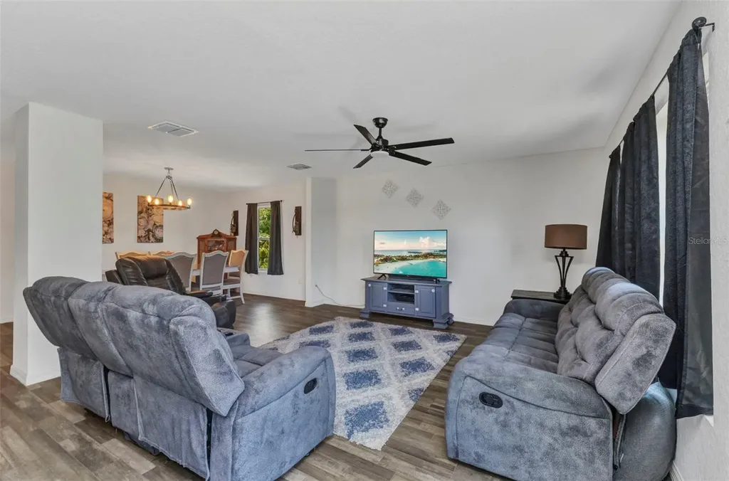 3799 Laredo Avenue North Port FL 34288