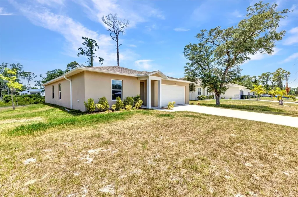 3799 Laredo Avenue North Port FL 34288