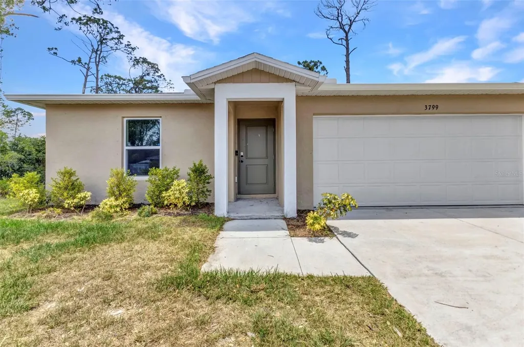 3799 Laredo Avenue North Port FL 34288
