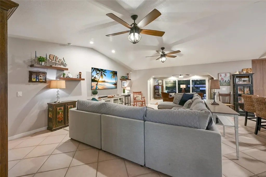 312 64th Street Court NW Bradenton FL 34209