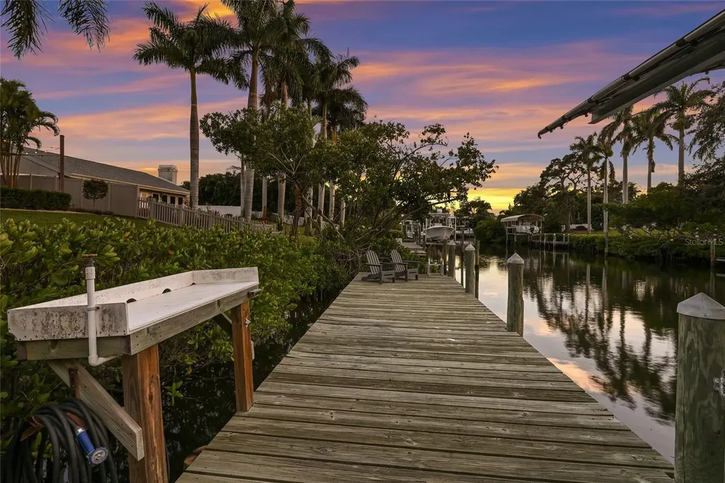 312 64th Street Court NW Bradenton FL 34209